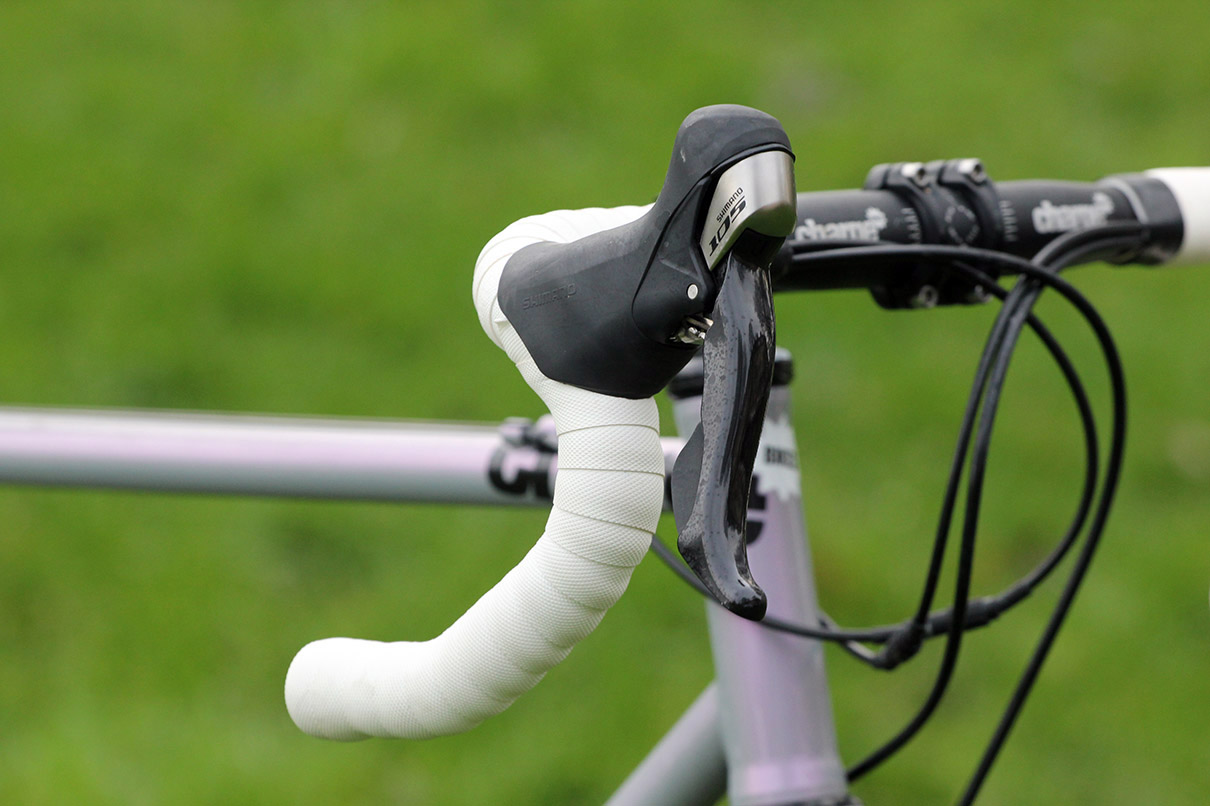 charge plug bicycle